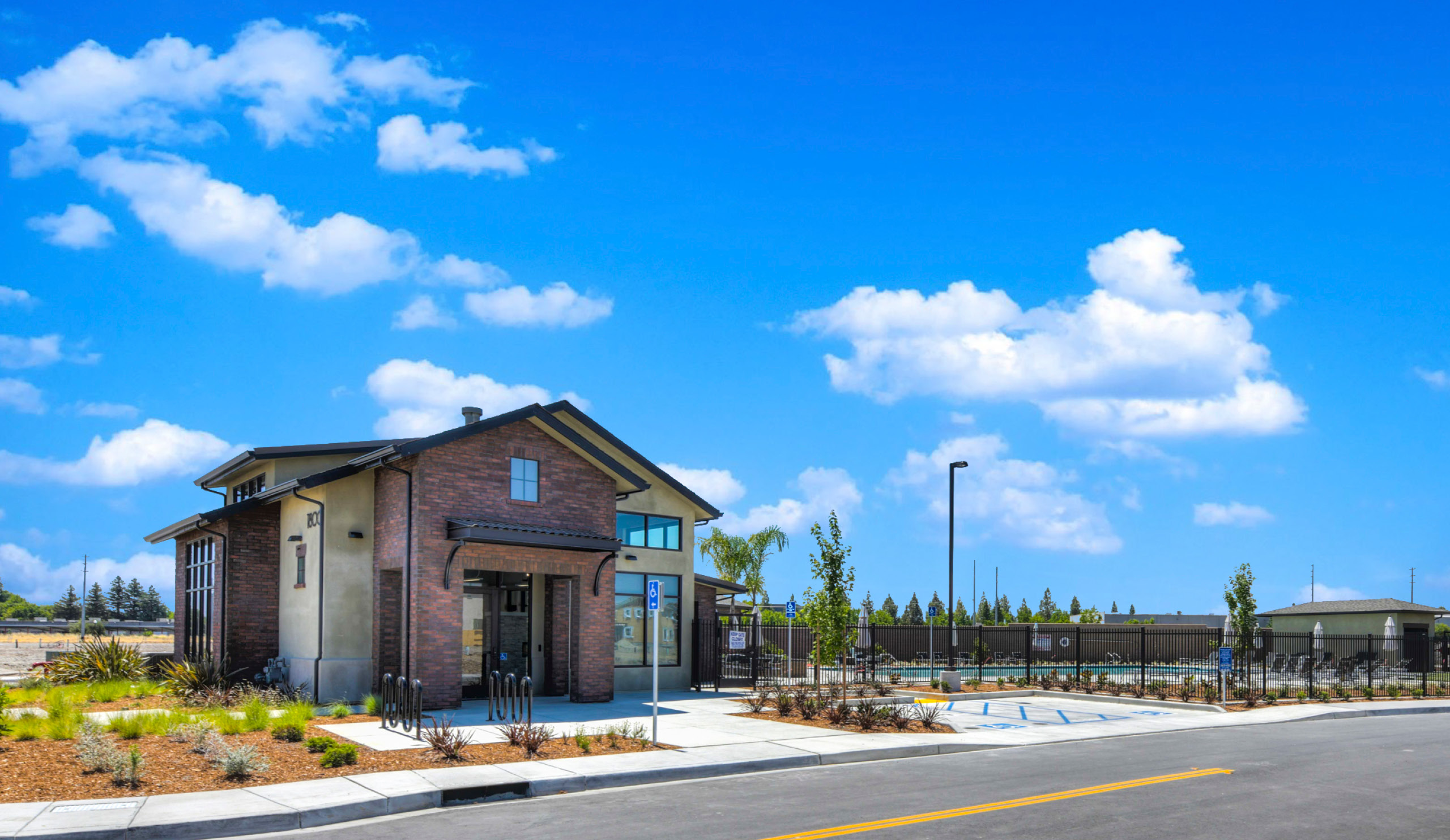 Natomas meadows exterior image